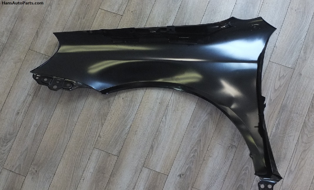 1K6821022A $55 Right Front Fender Golf.