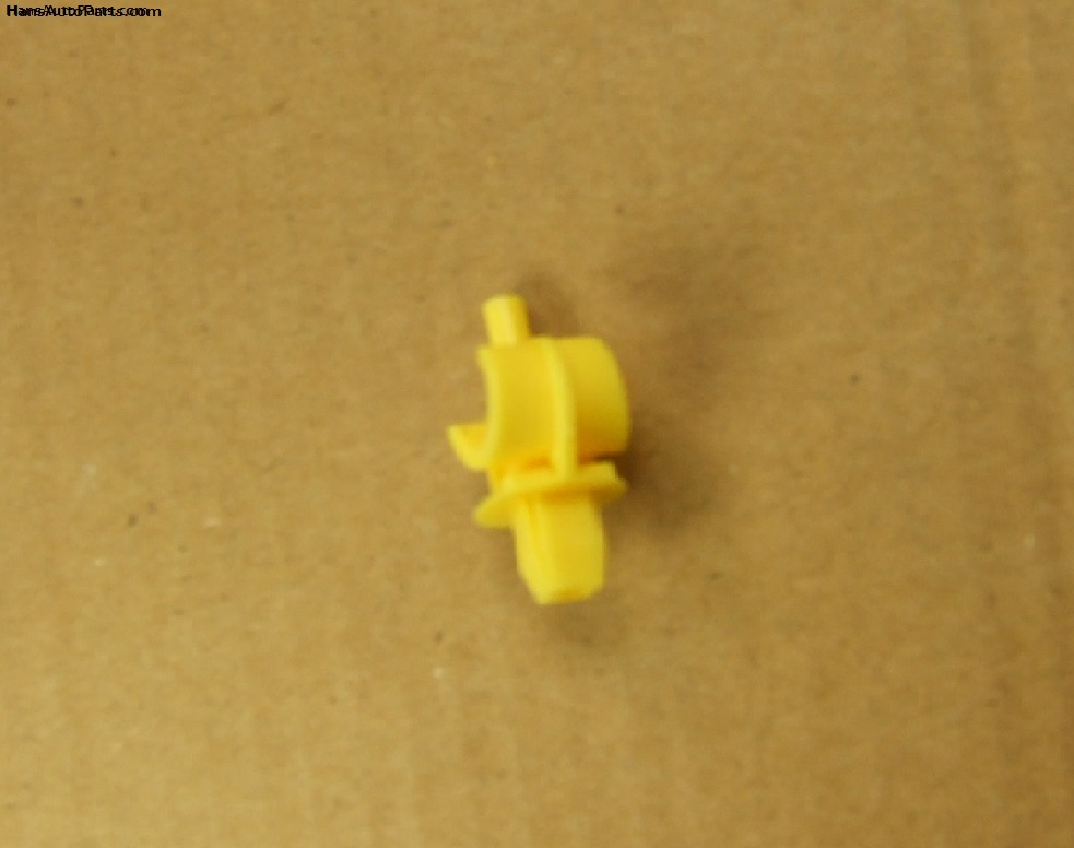 1U0823397 $1 OEM VW Hood Clip Beetle Jetta Passat